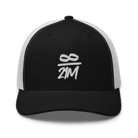 Infinity / 21M bitcoin trucker cap in Black/ White, front view.