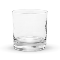 Anarcho Late Night Harlekin rocks glass, clear 10.5 oz whiskey glass with a round badge showing a grinning bear flexing its arm, an anarchy A on the biceps, the words ANARCHO LATE NIGHT arched above and HARLEKIN below, right side view with the badge at the right edge.
