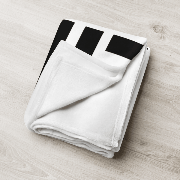 Einundzwanzig movement bitcoin throw blanket with soft silk touch and white reverse side